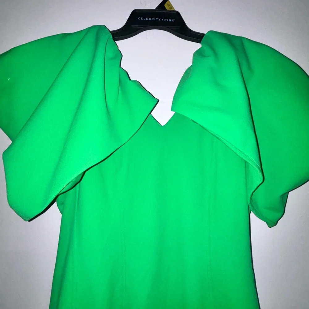 H&M Vibrant Green Asymmetrical Dress - Picture 5 of 9